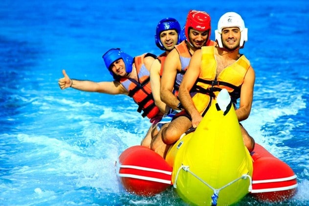 رزرو تفریحات آبی متنوع